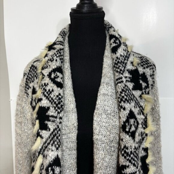 Venus Women’s Large Chic Boho Knit Cardigan Longline Faux Fur Fringe Hook&Eye - Picture 5 of 12